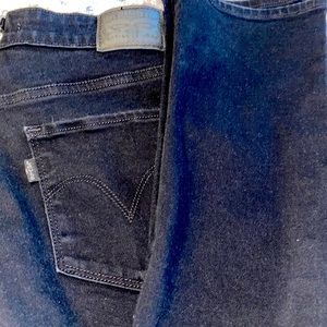 Black women’s Levi’s